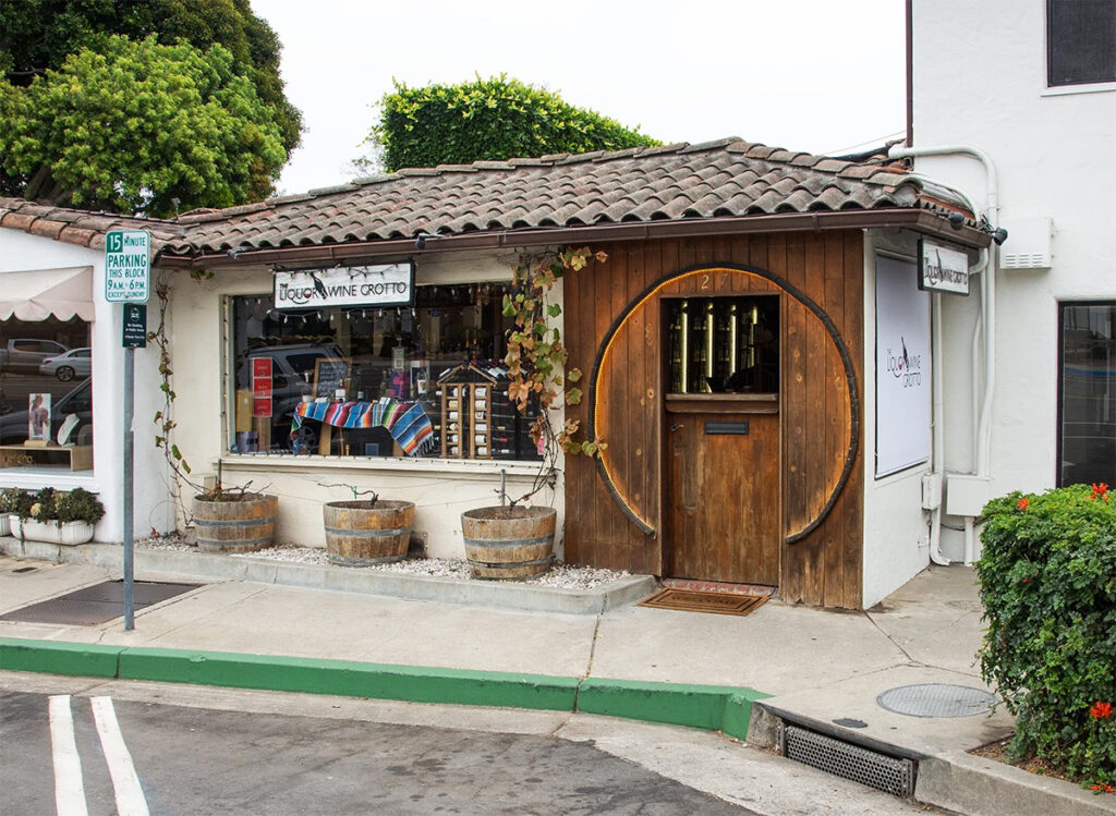 montecito-vino-coast-village-road